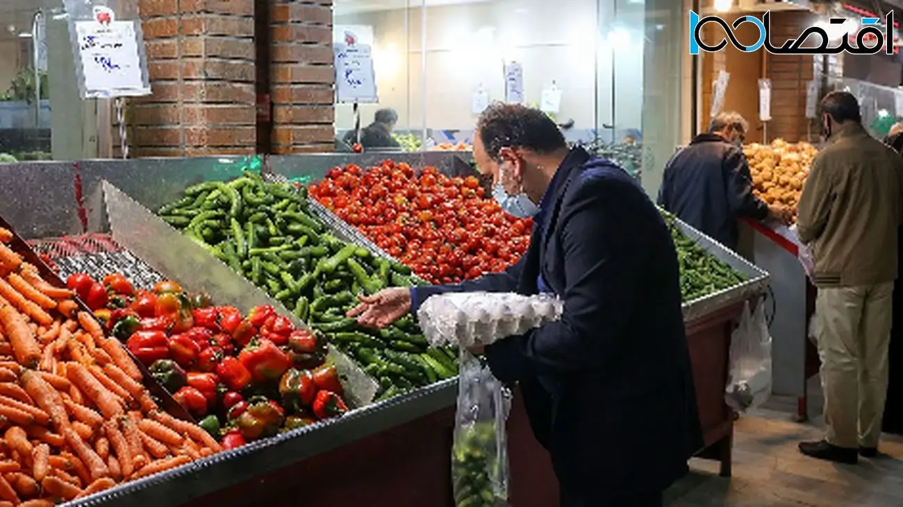 قیمت بهروز میوهها؛ هر کیلو انگور یاقوتی و آلبالو چند؟