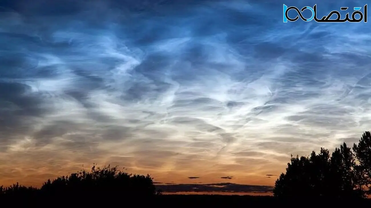 ظاهر شدن «ابرهای شب‌تاب» در پی پرتاب ماهواره‌های استارلینک