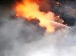 آتش سوزی گسترده در اطراف میدان گمرک تهران + فیلم