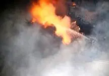 فیلم آتش سوزی گسترده در شرکت تولید روغن موتور مبارکه
