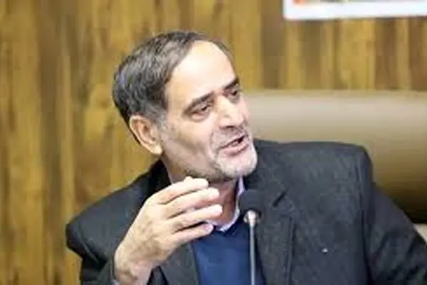 پزشکیان رئیس شورای عالی فضای مجازی است و می تواند درمورد رفع فیلترینگ تصمیم بگیرد