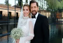 عکس دیده نشده از مراسم عروسی سلبریتی سرشناس ایرانی در گرجستان / بریز و بپاش فوق میلیاردی !