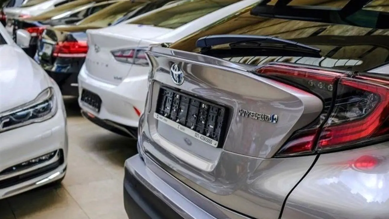 ثبت نام خودروهای وارداتی تا شنبه 29 اردیبهشت ماه تمدید شد