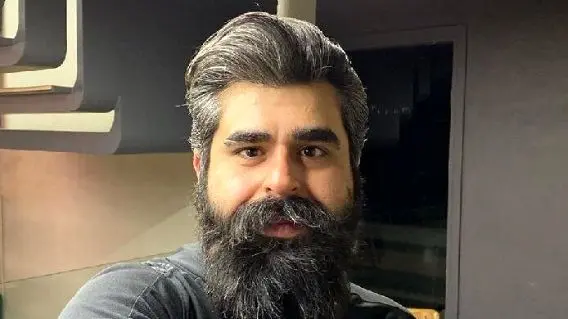 اتاق خواب لاکچری امیر نوری با دکوراسیون آینه‌ای و جذاب! + عکس‌
