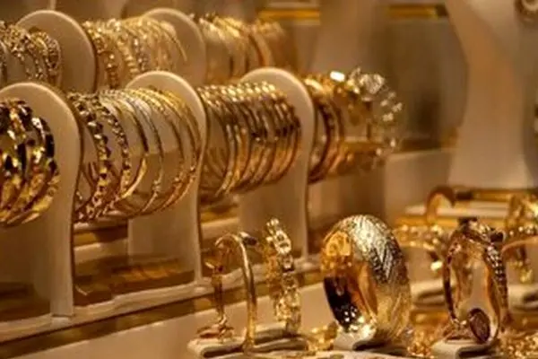 چرا قیمت طلا به‌ خاطر این دو اتفاق سقوط کرد؟