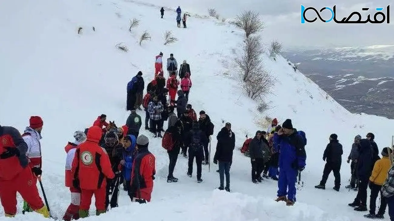 فیلم لحظه به لحظه نجات یک فرد در بهمن