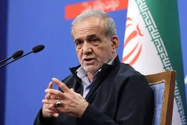 پزشکیان: خیلی‌ها در اداره یخ زدند و فریز شدند و در قالب فرو رفتند + فیلم
