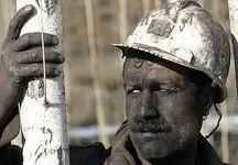 نماینده مجلس: دولت قانون کار را اجرا نمی کند