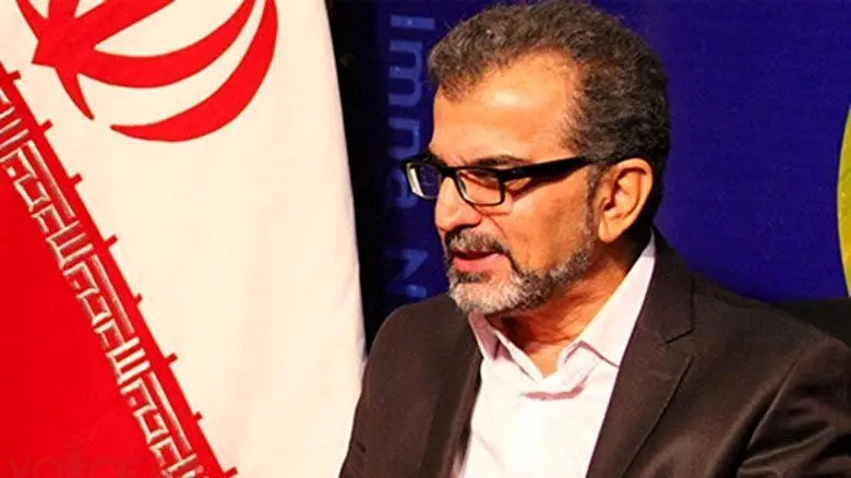 صمیمیت دردسرساز مجری معروف صدا و سیما در کنار بازیگر زن ایرانی! + عکس