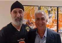 دورهمی بازیگران فراری ایران با رضا پهلوی! / حمید فرخ نژاد دوشادوش پهلوی ایستاده!