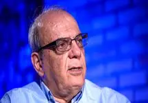 درخواست جنجالی عباس عبدی از پزشکیان: کمک هزار تومانی به مراسم‌های رئیسی!