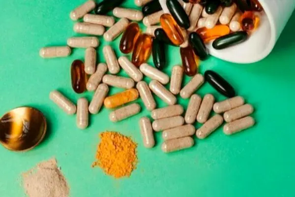 خطرات جدی مصرف بی‌رویه زردچوبه که باید بدانید!