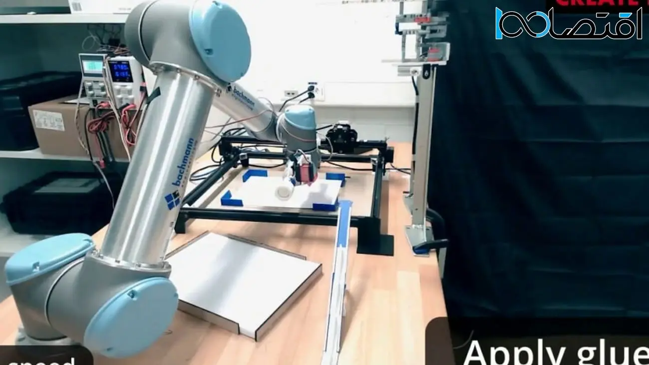 این ربات می‌تواند بعد از طراحی و ساخت هواپیمای کاغذی، آن را پرتاب کند [تماشا کنید]