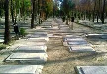 دعوت بی شرمانه از زنان لخت برای رقص در مراسم ختم ! 