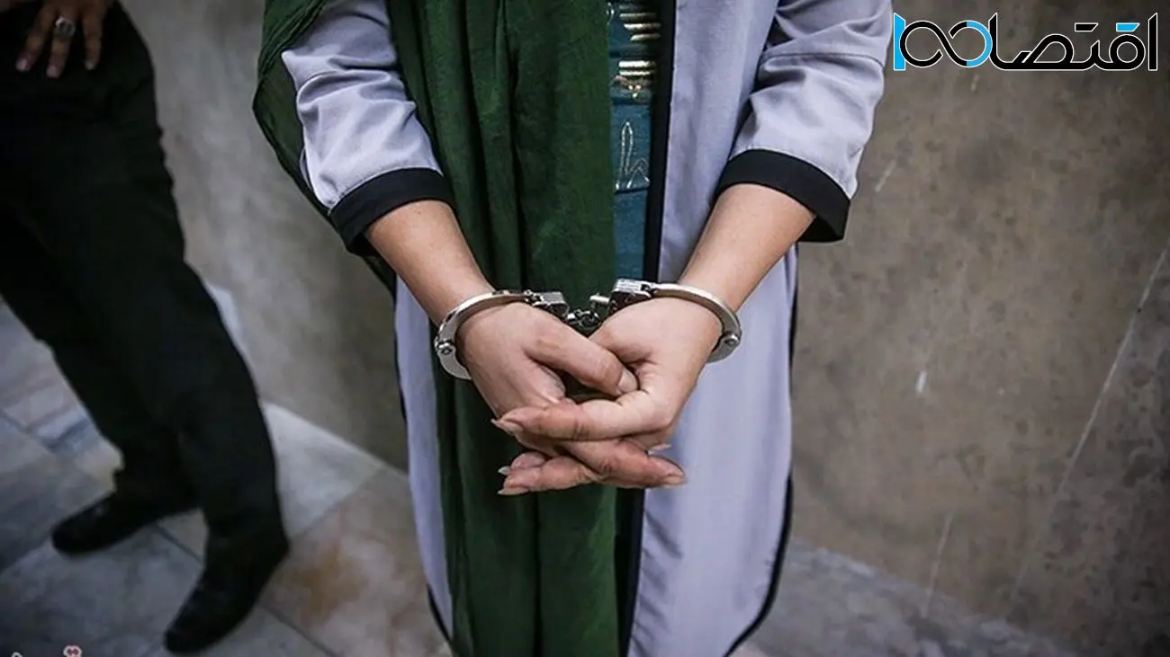 زن مأمور نما در قرچک دستگیر شد / اخاذی با لباس پلیس بانوان