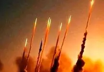 ببینید؛ لحظه اصابت موشک ایرانی به  پایگاه امریکا در قطر