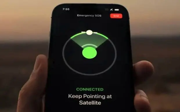 تماس ماهواره‌ای اضطراری آیفون 14 
