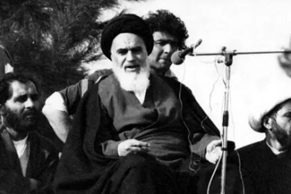تصاویری ویژه از آماده‌سازی آرامگاه امام خمینی برای مراسم تدفین