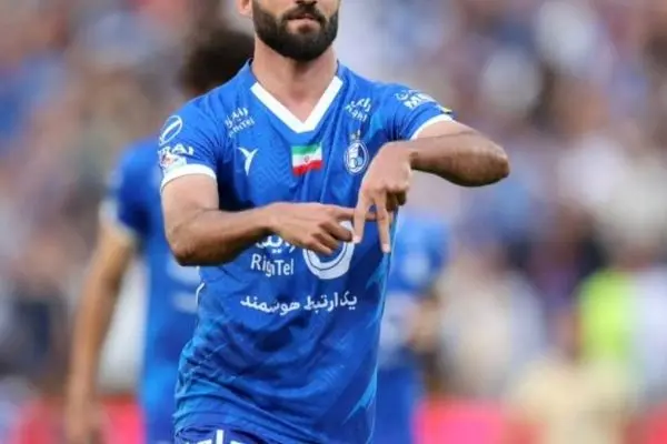مهرداد محمدی به پرسپولیسی‌ها پیغام داد / استقلالی‌ها از جواب او شوکه شدند