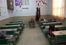 سرمای هوا مدارس این شهر را تعطیل کرد