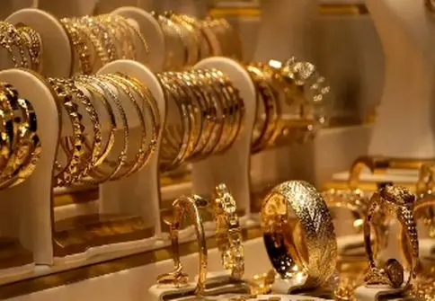 طلاهای خود را بفروشید / پیش‌بینی‌های حساس از بازار طلا در ۱۴۰۴