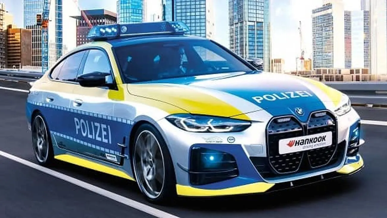 بی ام و i4 برقی تیون شده، ماشین پلیس جدید آلمانی ها رونمایی شد