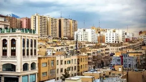 آیا باید طلا بفروشیم و ملک بخریم؟ پیش‌بینی بازار املاک در سال ۱۴۰۴