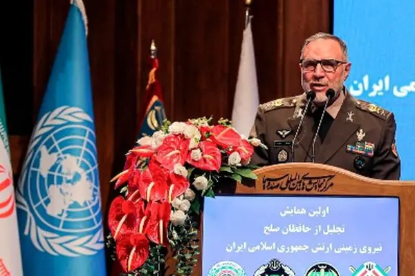 صلح و امنیت منطقه؛ پیام فرمانده نیروی زمینی ارتش در مسیر تبعیت از ولایت فقیه