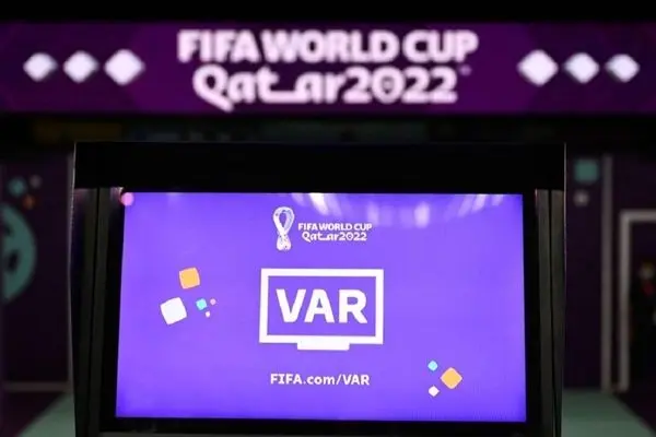  گاف جدید VAR ایرانی/ هرج و مرج ها در فوتبال ایران ادامه دارد
