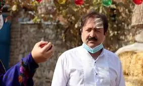ماشین خاص علی صالحی؛ فریبرز سریال نون خ با یک هوش پران مشکی + عکس