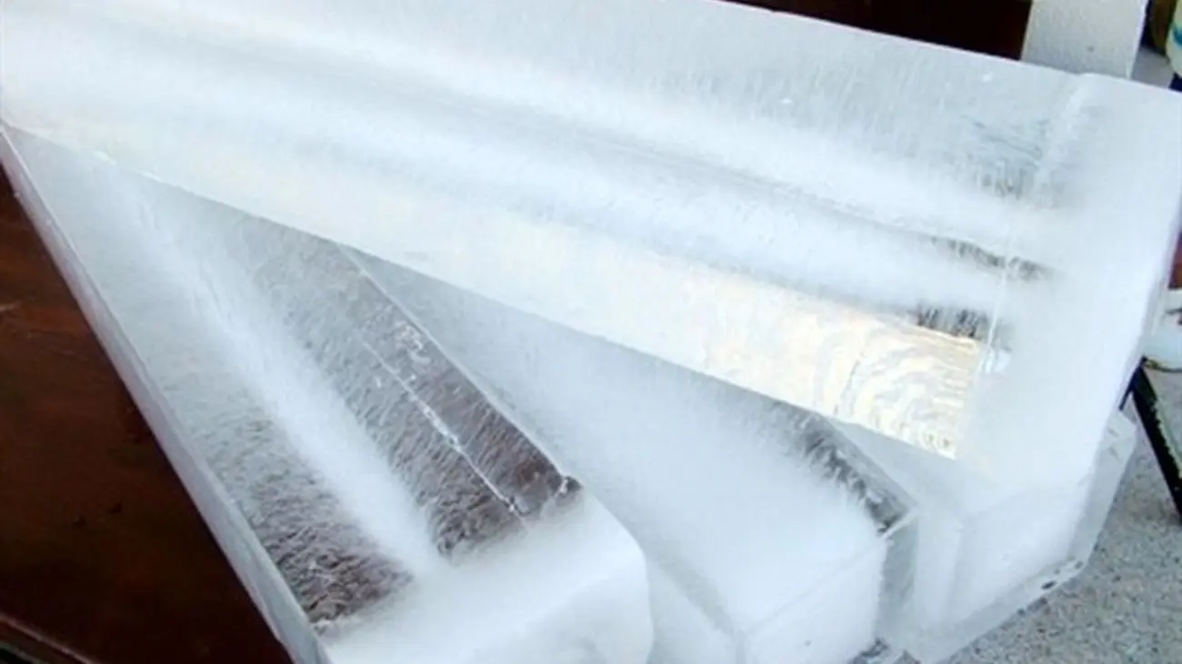 پلمب یک کارخانه یخ در بروجرد + علت