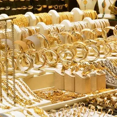 قیمت طلا ۱۸ عیار امروز ۲۳ خرداد ۱۴۰۴ / بازار زیر سایه جو روانی