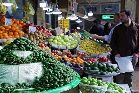 پیش بینی ارزانی میوه در بازار به جز یک مغرور سرخ