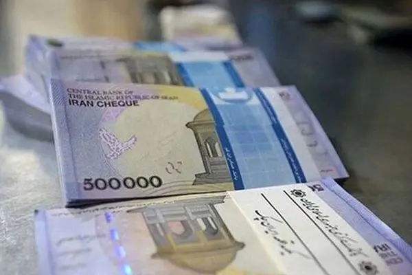 بازنشستگان این خبر را بخوانند  / این گروه از بازنشستگان وام ۳۰ میلیون تومانی می‌گیرند