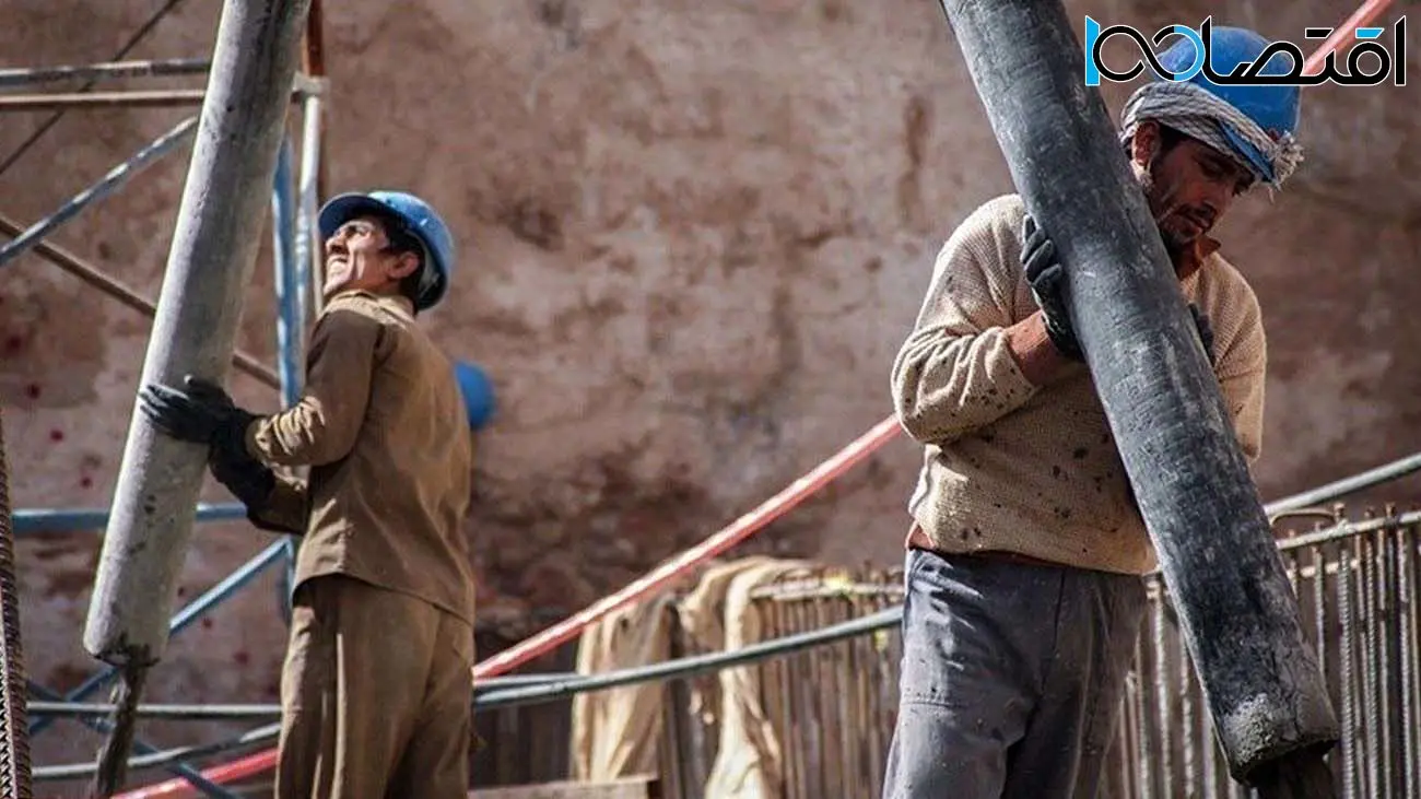 واقعیتی هولناک درباره کارگران کشور /  کارگر ایرانی ارزان‌ترین نیروی کار منطقه است