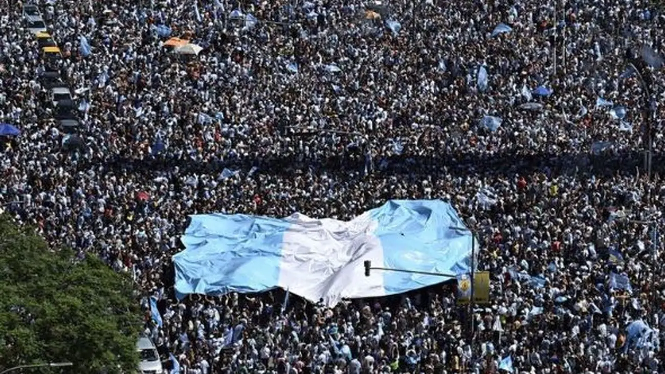 تاثیر قهرمانی جام جهانی بر اقتصاد کلان آرژانتین چه بود؟