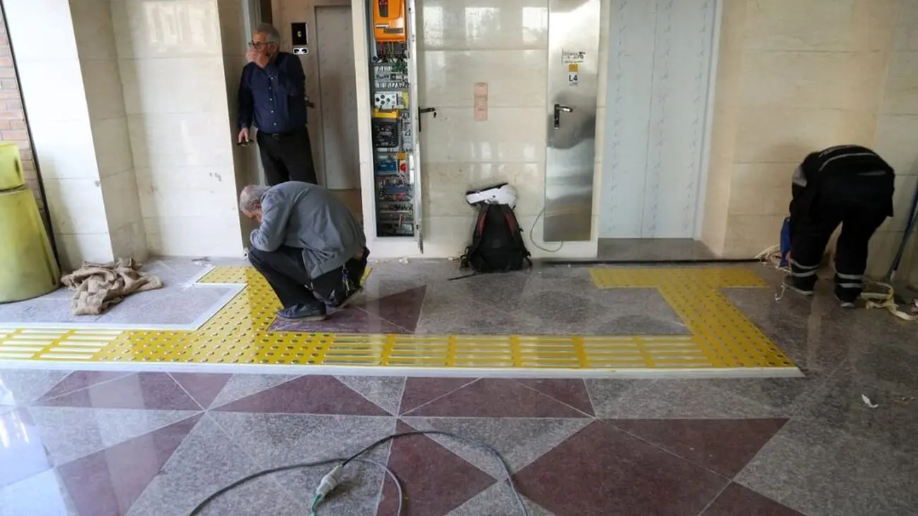 حل مشکل آسانسورهای پلمپ شده دو خط متروی تهران/ چند دستگاه همچنان بلااستفاده است؟