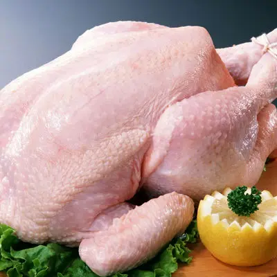  توزیع گوشت مرغ تنظیم بازار آغاز شد