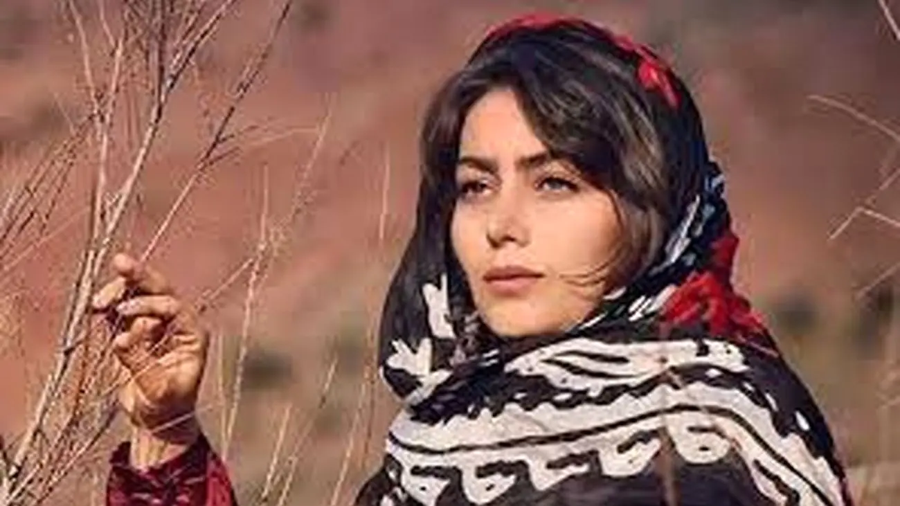 تغییر چهره زیبای روژان خانم سریال نون خ خارج از قاب تلویزیون + عکس و بیوگرافی هدیه بازوند