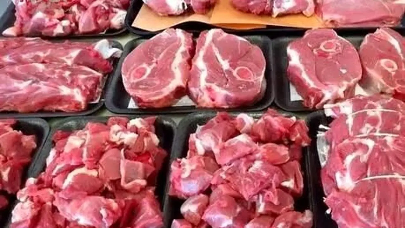  قیمت گوشت به ۷۰۰ هزار تومان رسید / مردم توان خرید ندارند