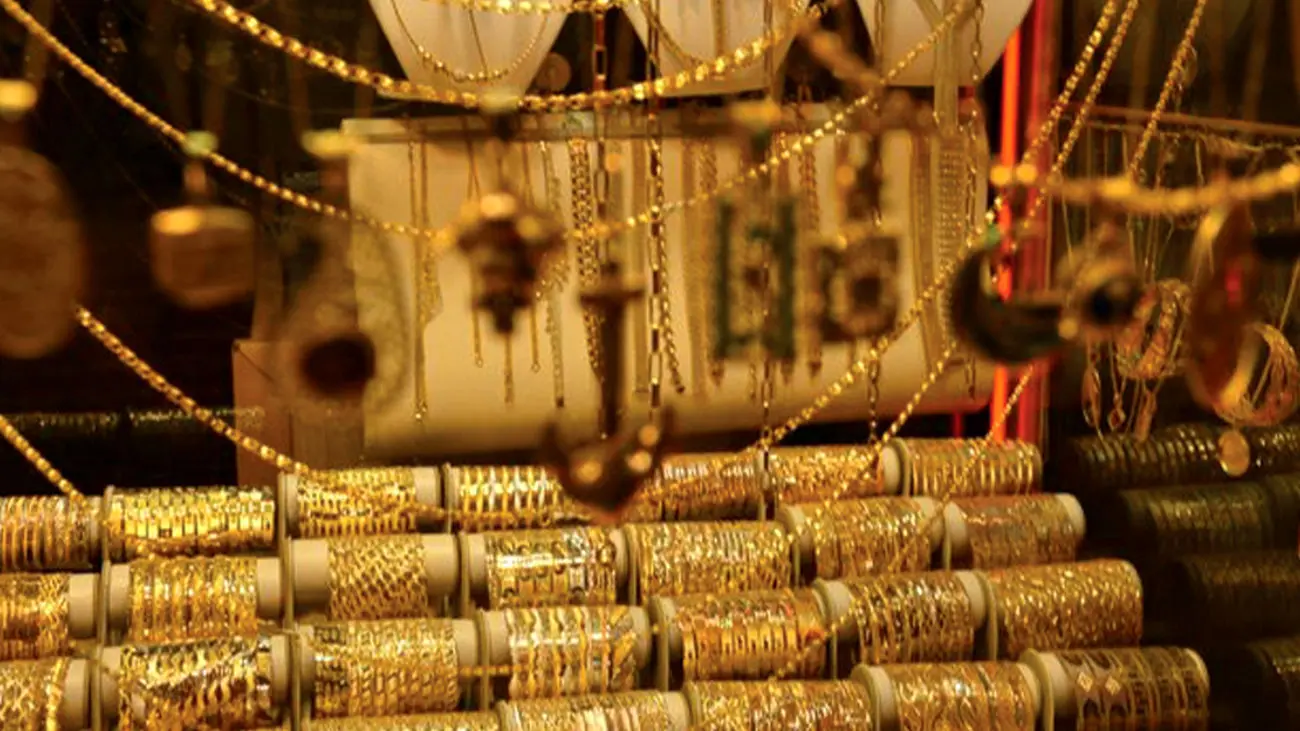 قیمت طلا و سکه امروز 19 اردیبهشت / جهش سکه در سقوط آزاد بورس