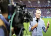 مجری مشهور ورزشی به دلایل سیاسی اخراج شد !
