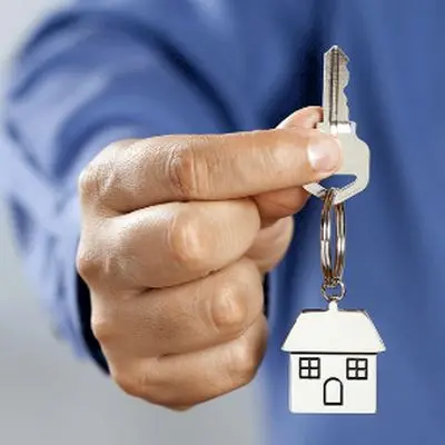 وضعیت قرمز مسکن/ آیا باید الان خانه بخریم یا صبر کنیم؟