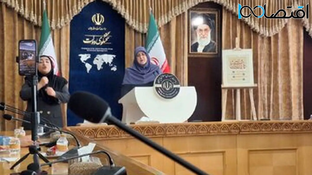 سخنگوی دولت خیال مردم را راحت کرد/ در بودجه ۱۴۰۴ افزایش قیمت بنزین دیده نشد