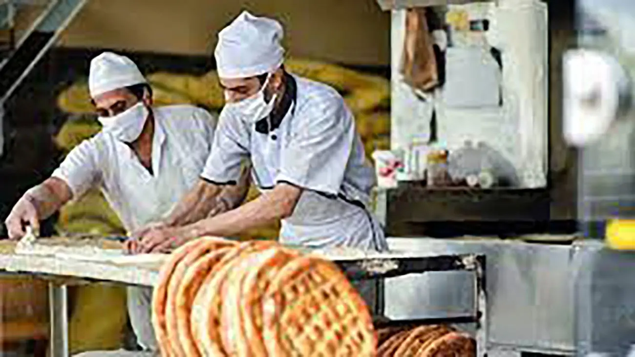 دیگر با خیال راحت نان بخرید / روش جدید خرید نان این بار با عابربانک آقای شاطر !