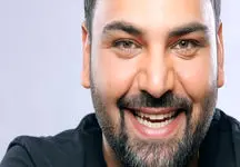 نگاهی به جشن تولد 3 سالگی احسان علیخانی،کارگردان جوکر 2 +عکس و بیوگرافی