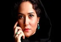 فیلم دیده نشده از رانندگی پریناز ایزدیار  با ماشین سنگین!