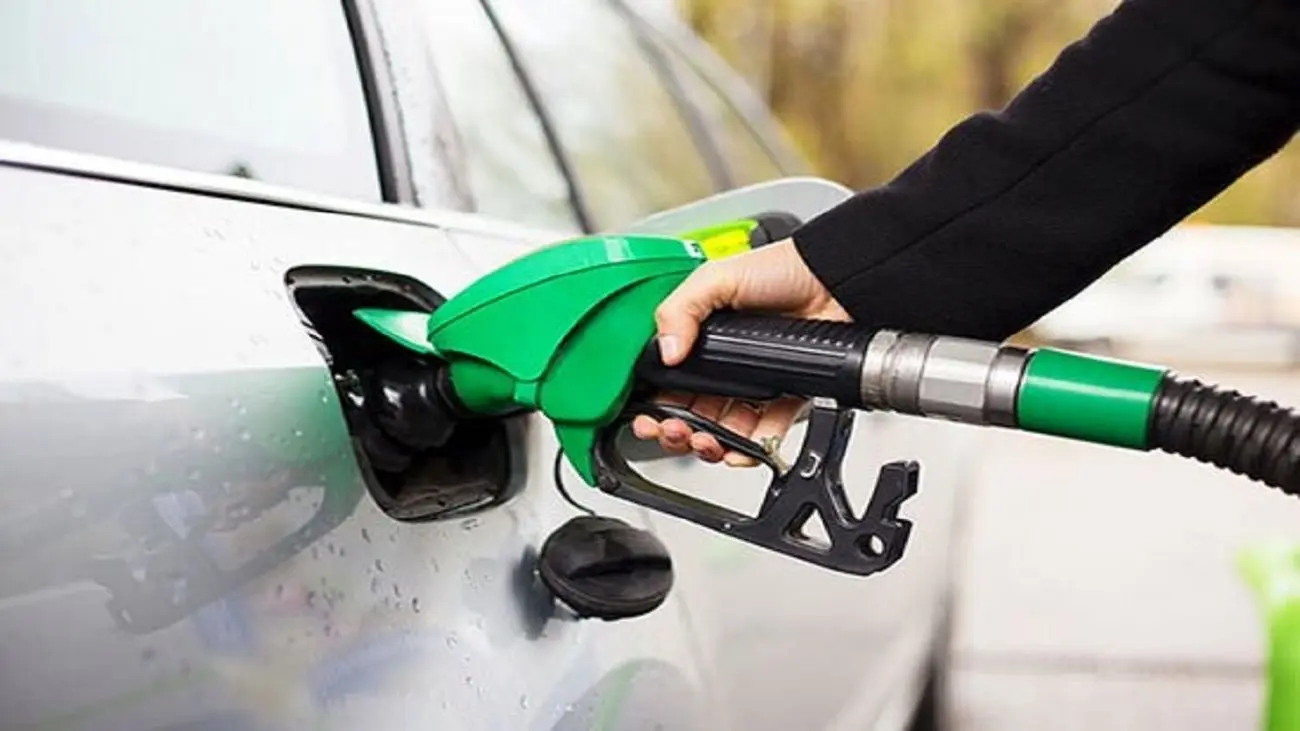 مصرف روزانه ۱۱۵ میلیون لیتر بنزین در کشور