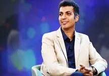 ساعت فوق لاکچری عادل فردوسی پور غوغا کرد / قیمت این ساعت مچی هوش از سرتان میبرد+عکس