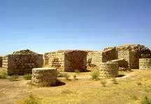 از قصر خسروپرویز تنها خرابه باقی مانده است + عکس